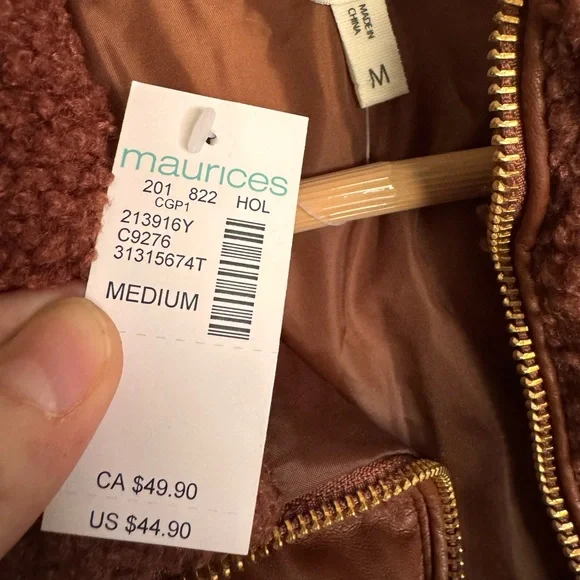 Maurices Faux Leather PufferVest Sherpa Collar Brown Medium NWT Cozy Fall Winter - Picture 5 of 5